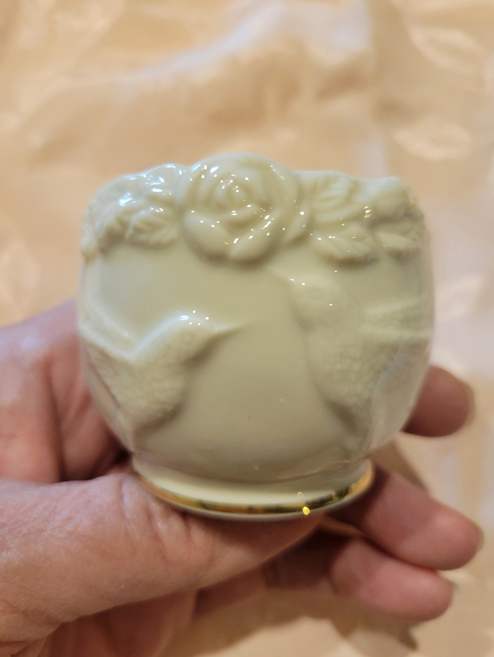 Lenox Cream Hummingbird & Rose Tealight Votive or Jewelry Holder